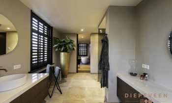 Moderne badkamer, Hoornaar