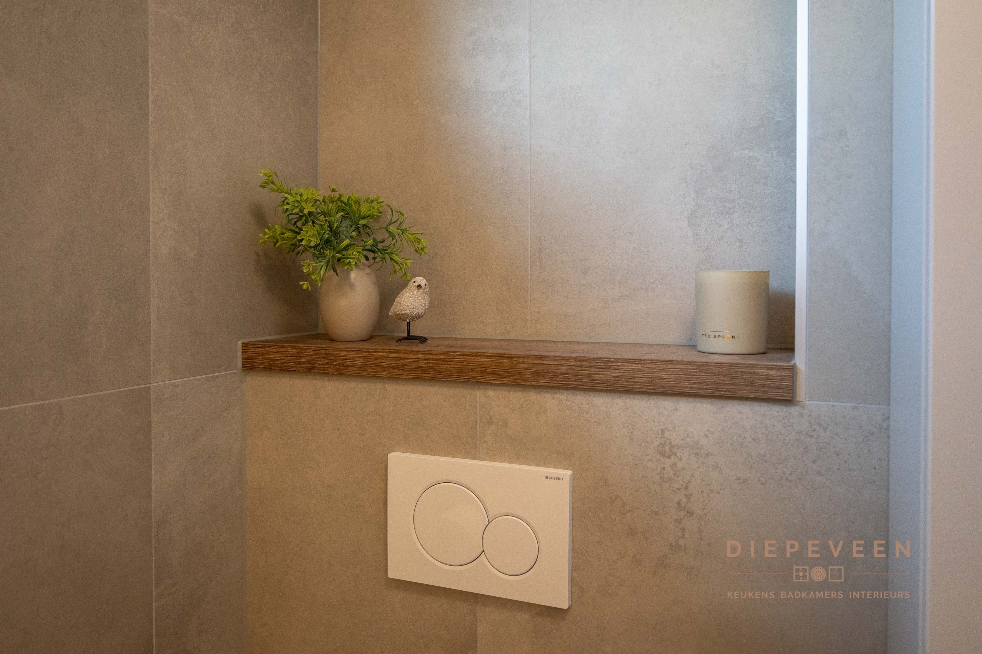 || Elegante badkamer, Werkendam ||