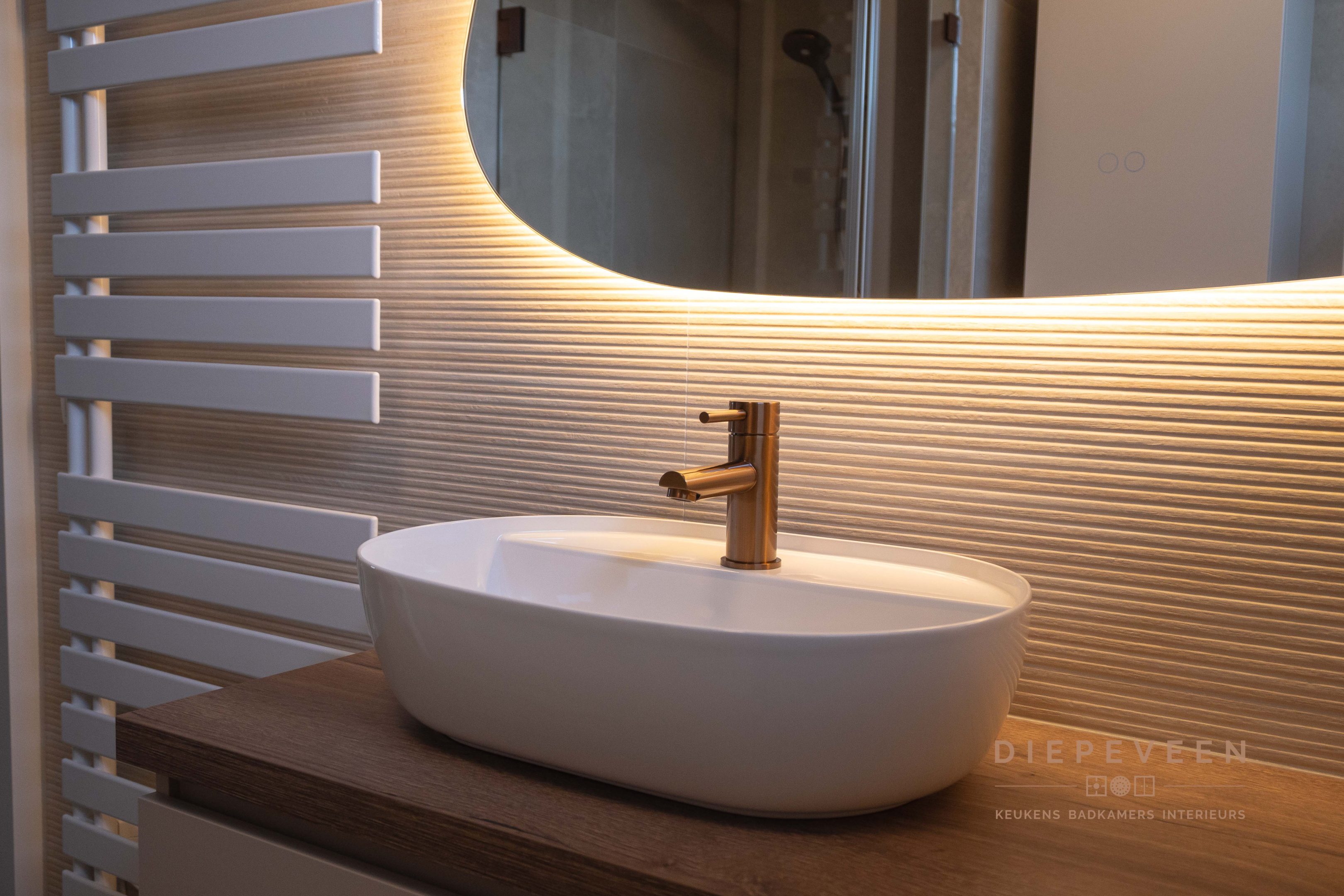 || Elegante badkamer, Werkendam ||