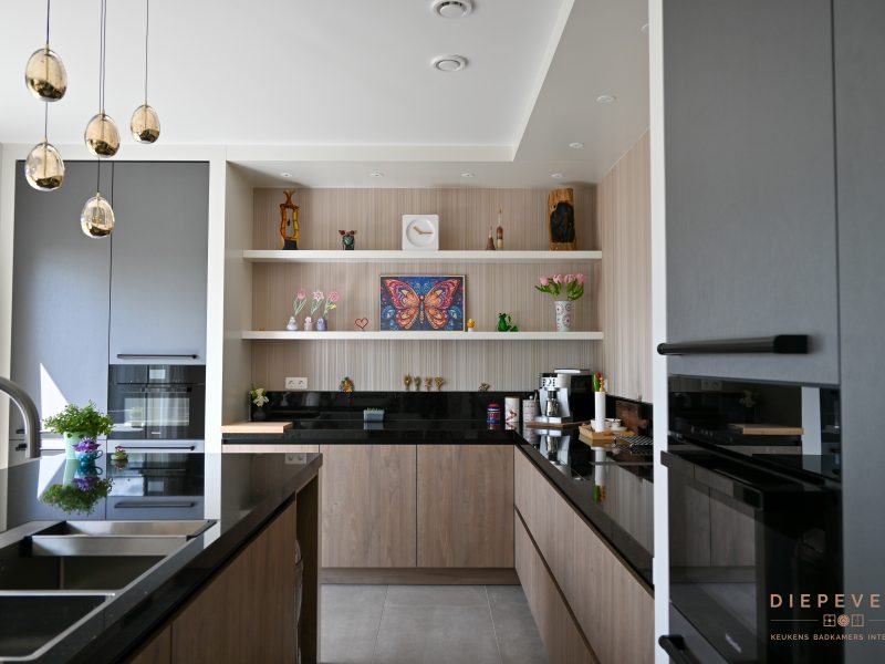 Ruime keuken, Alblasserdam