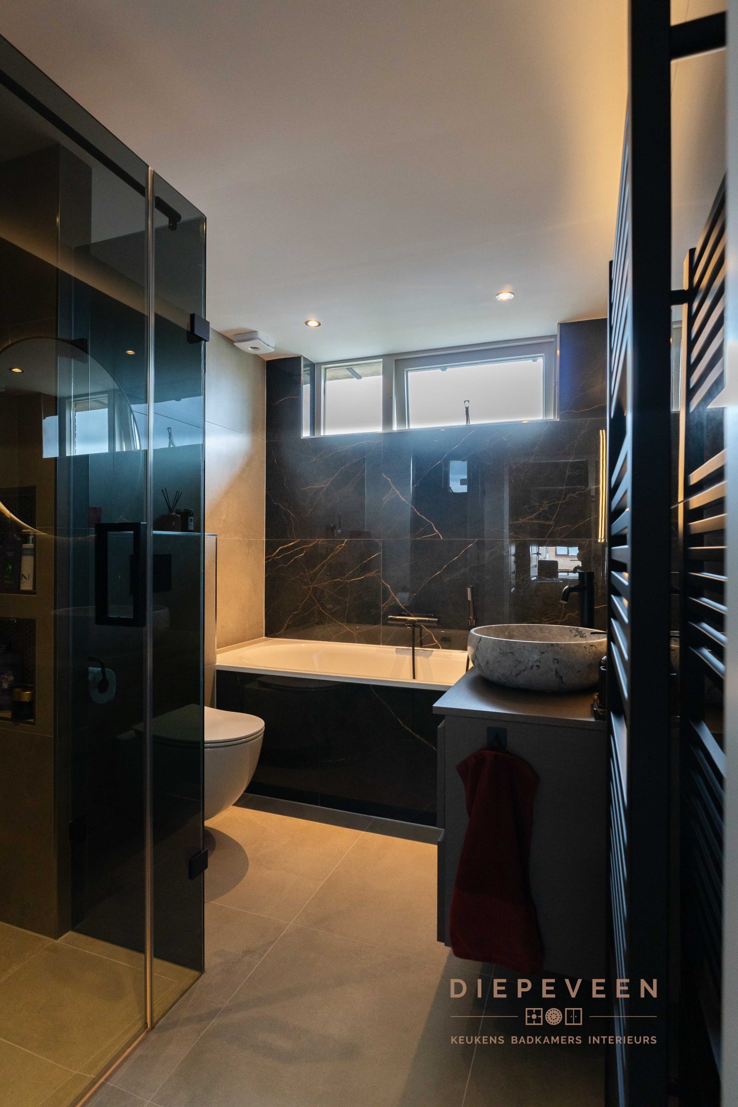 || Chique badkamer, Brakel ||