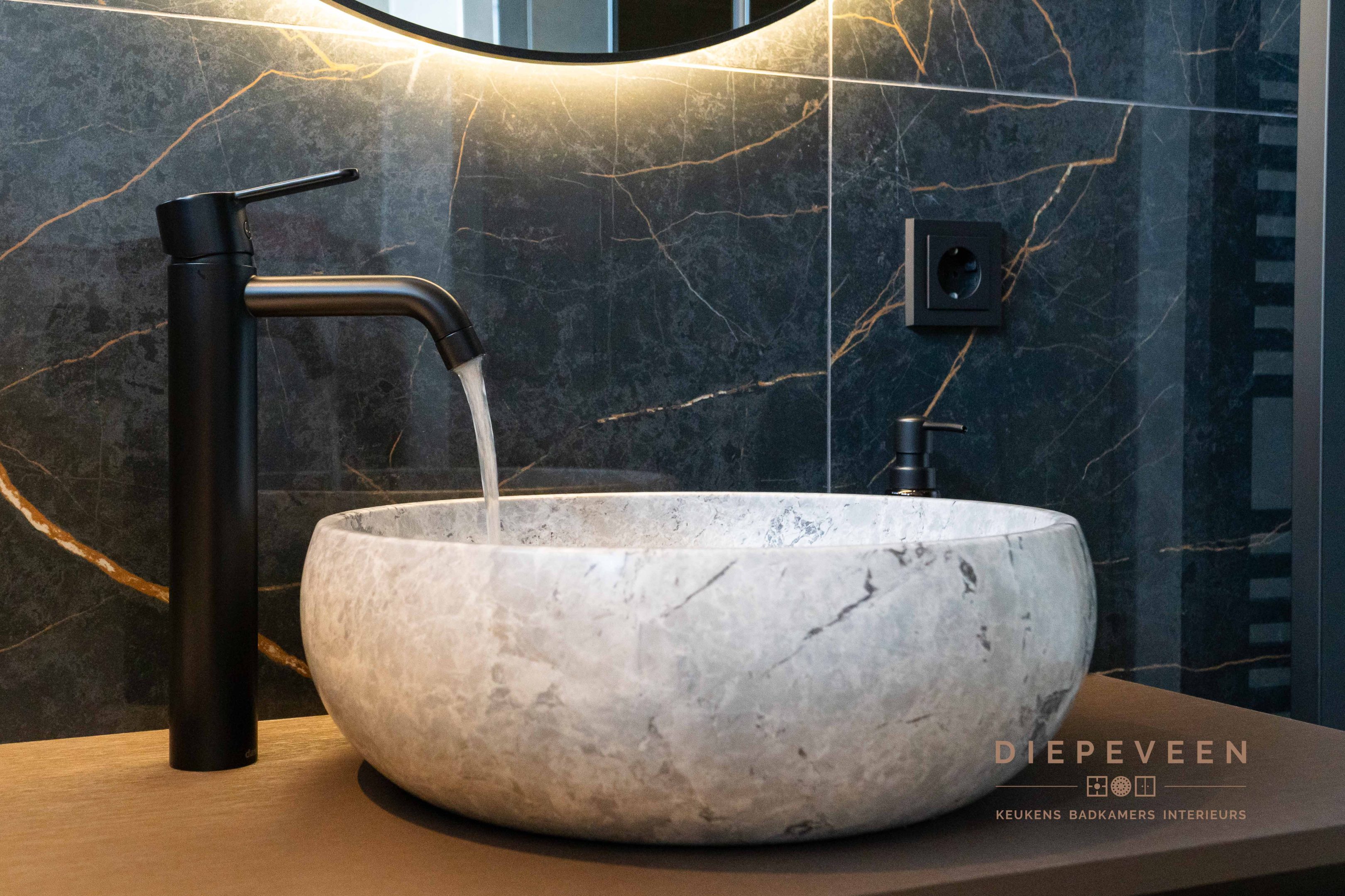 || Chique badkamer, Brakel ||