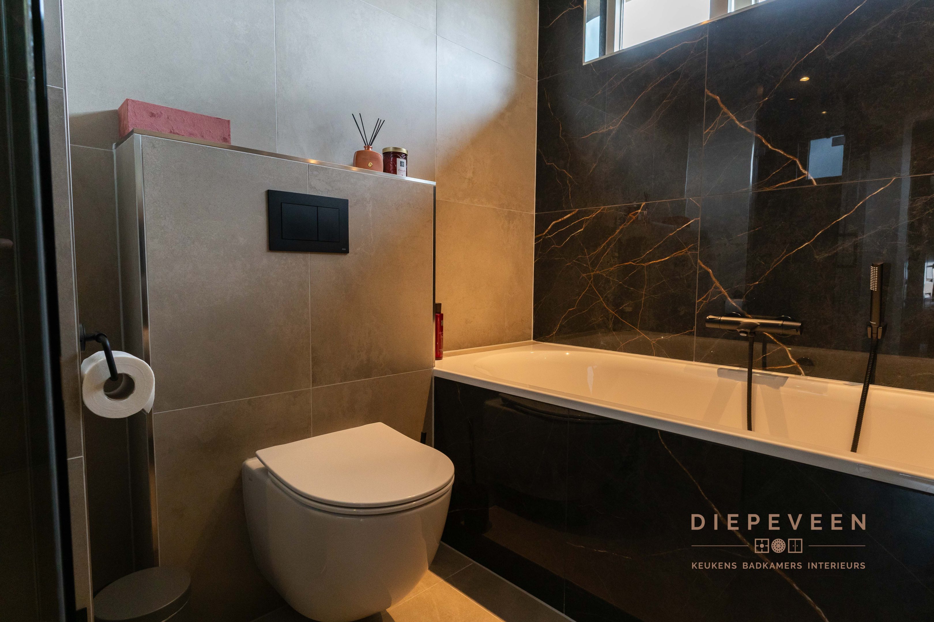 || Chique badkamer, Brakel ||