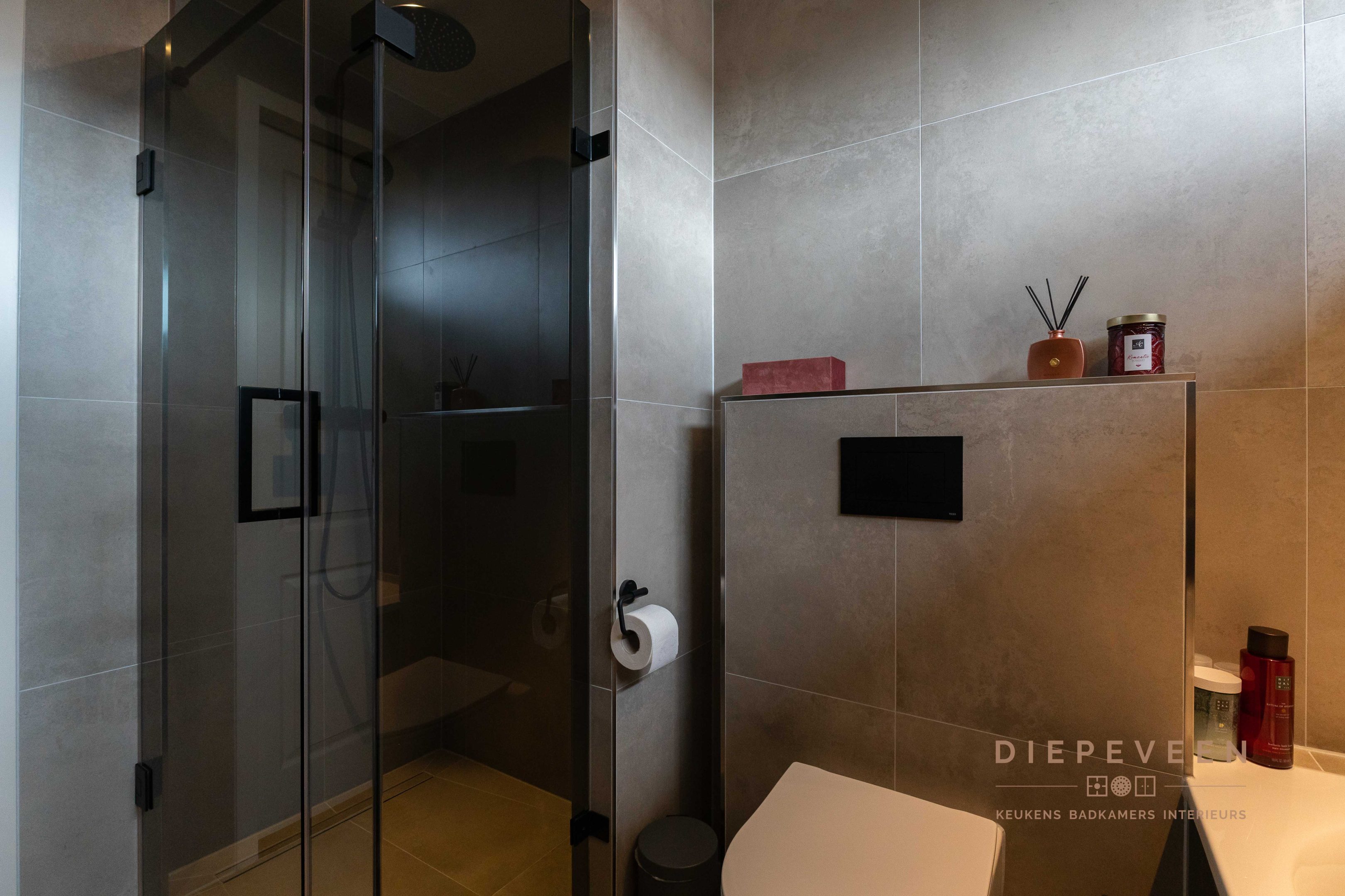 || Chique badkamer, Brakel ||