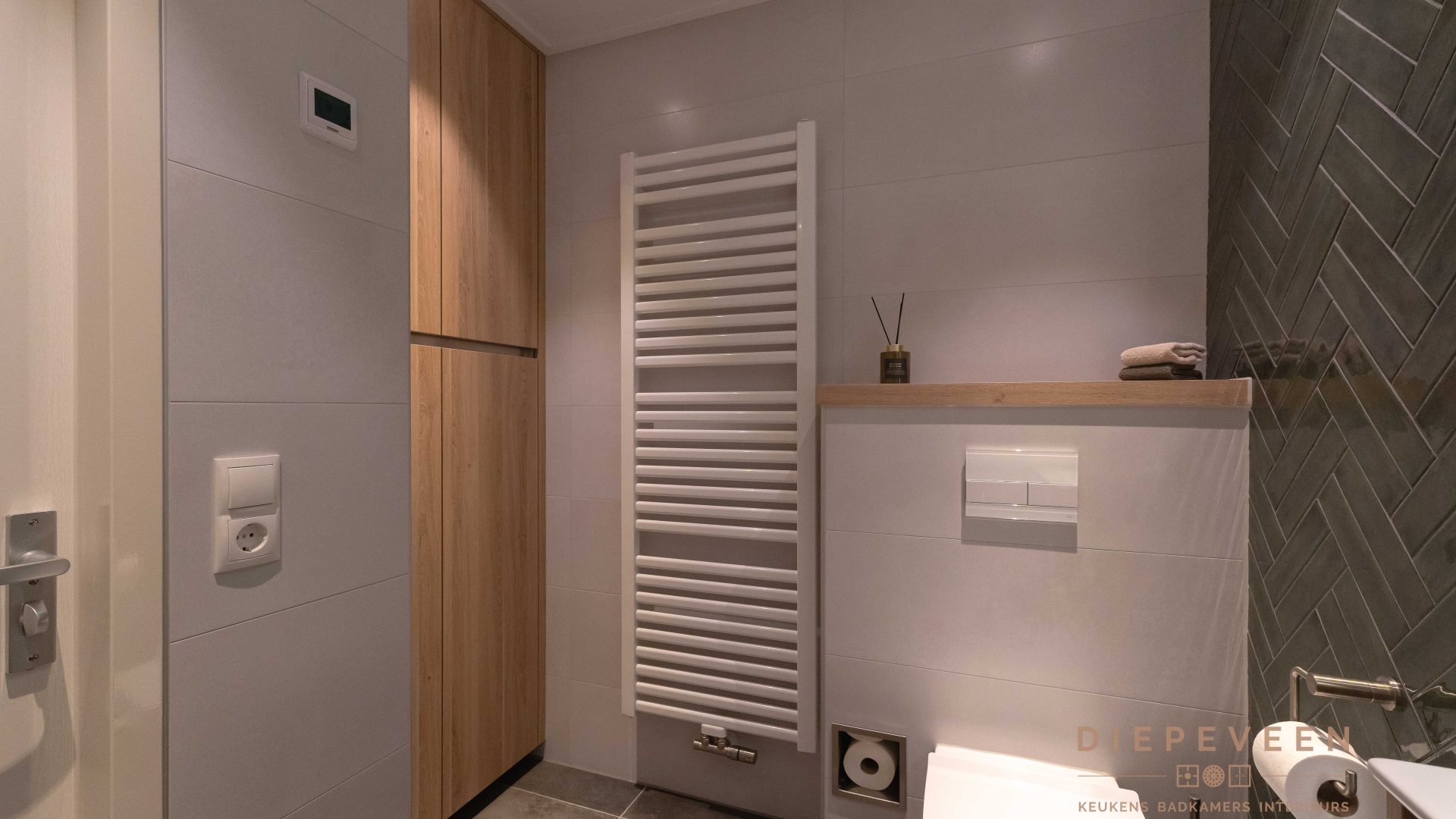 20250519-familie-romijn-badkamer-toilet-2