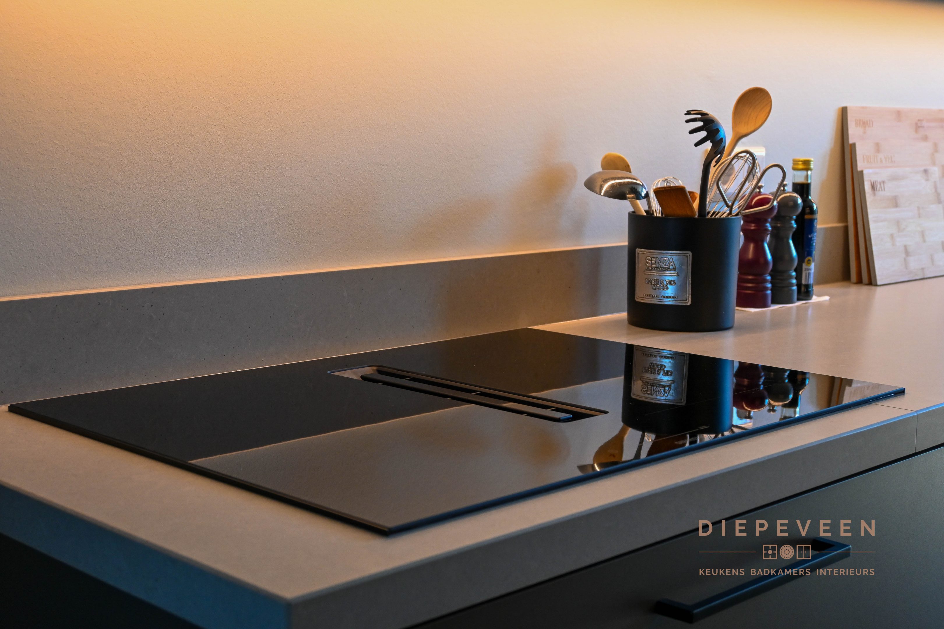 || Modern en compact, Werkendam ||