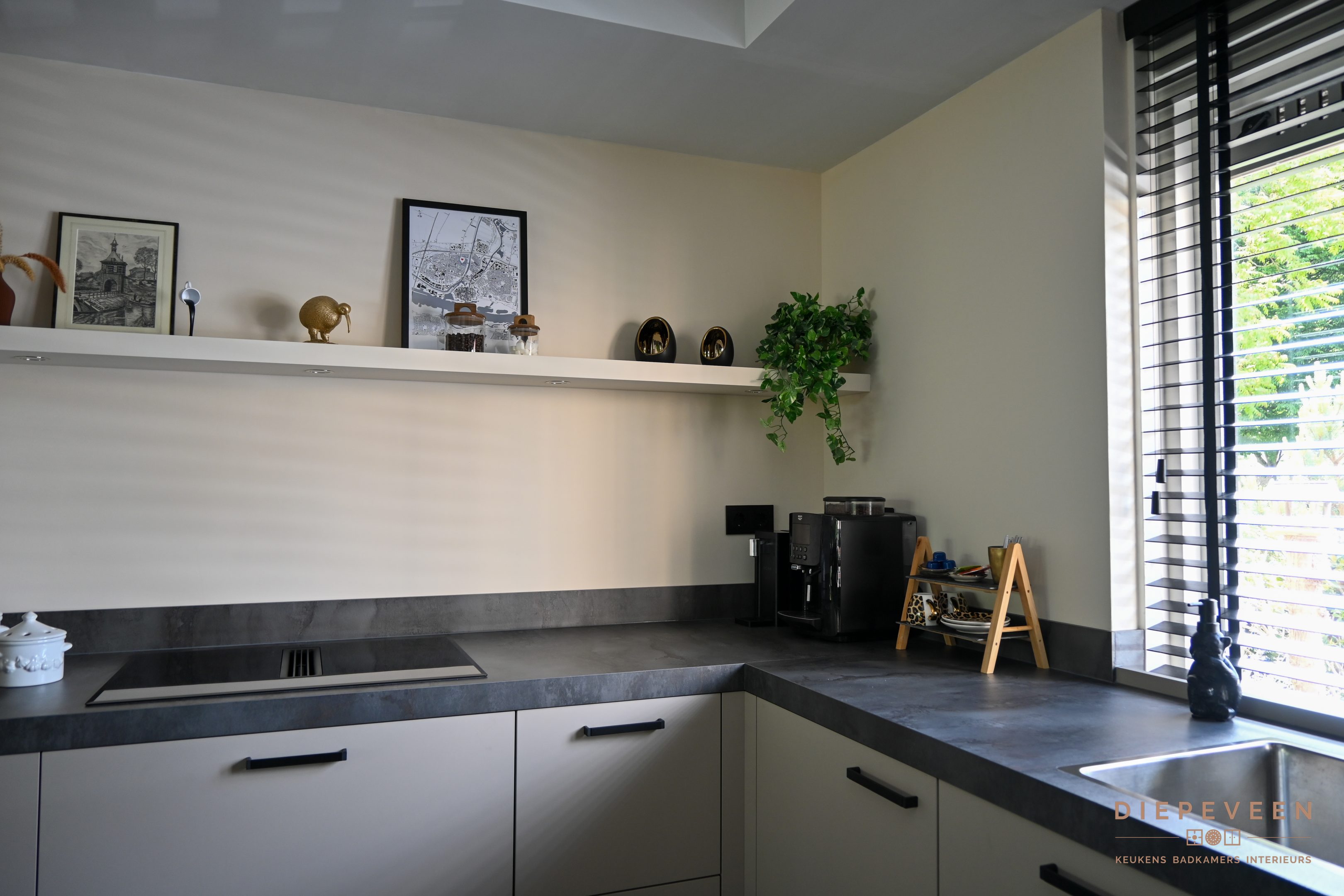 || Strakke keuken, Gorinchem ||