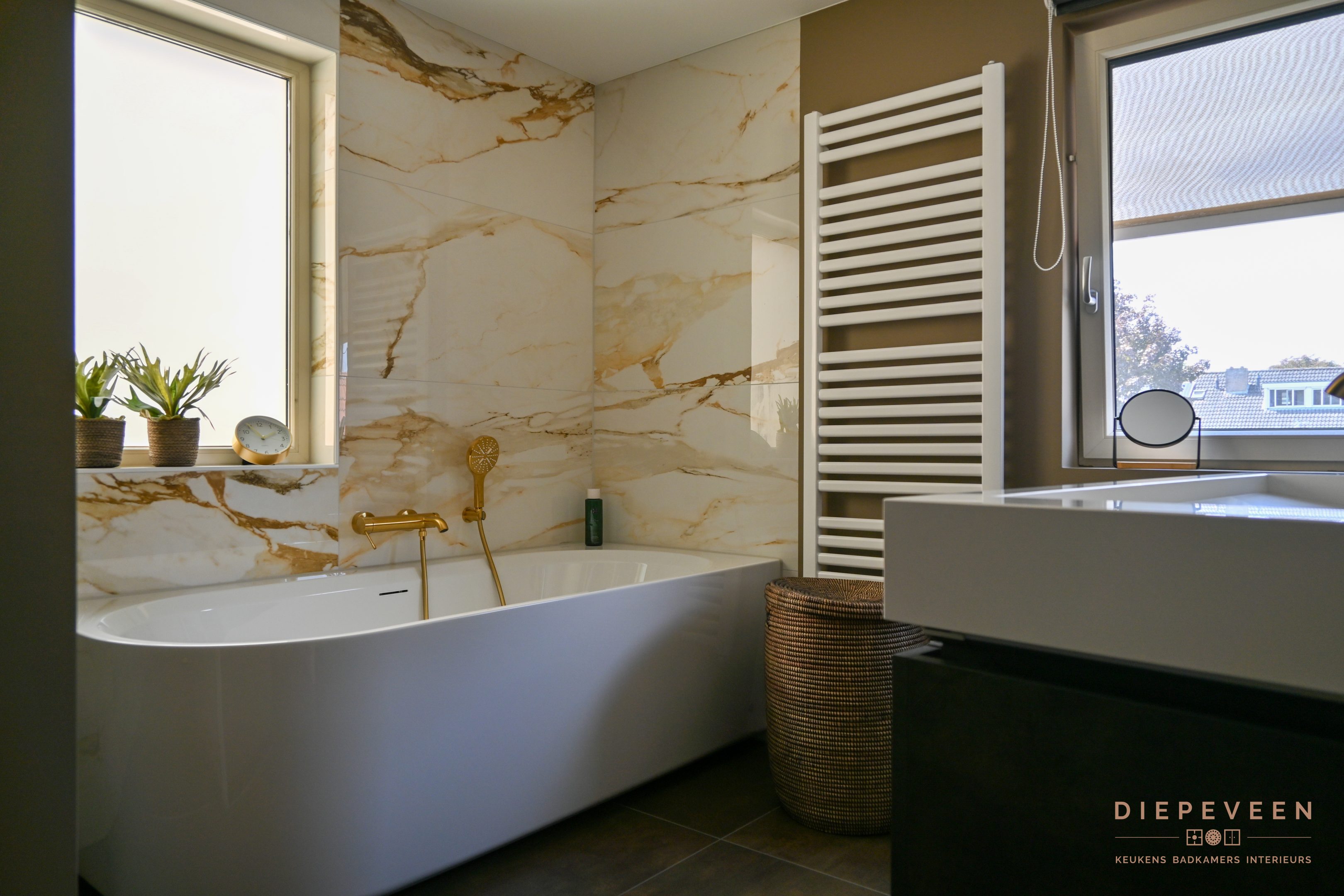 || Chique badkamer, Wijk en Aalburg ||