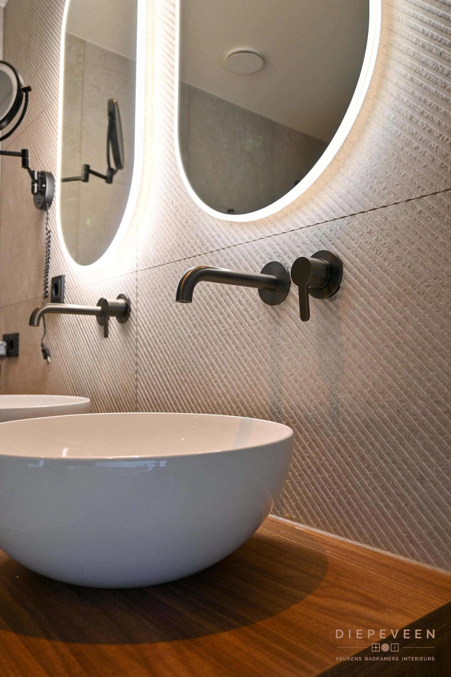 || Warme & unieke badkamer, Nederhemert ||