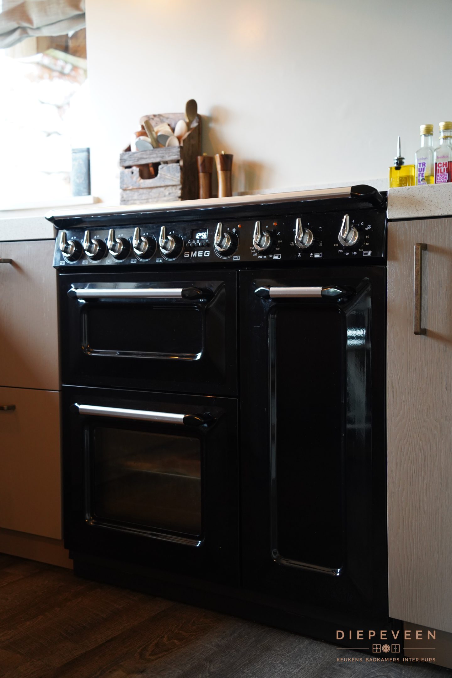 || Elegante keuken, Wijk en Aalburg ||