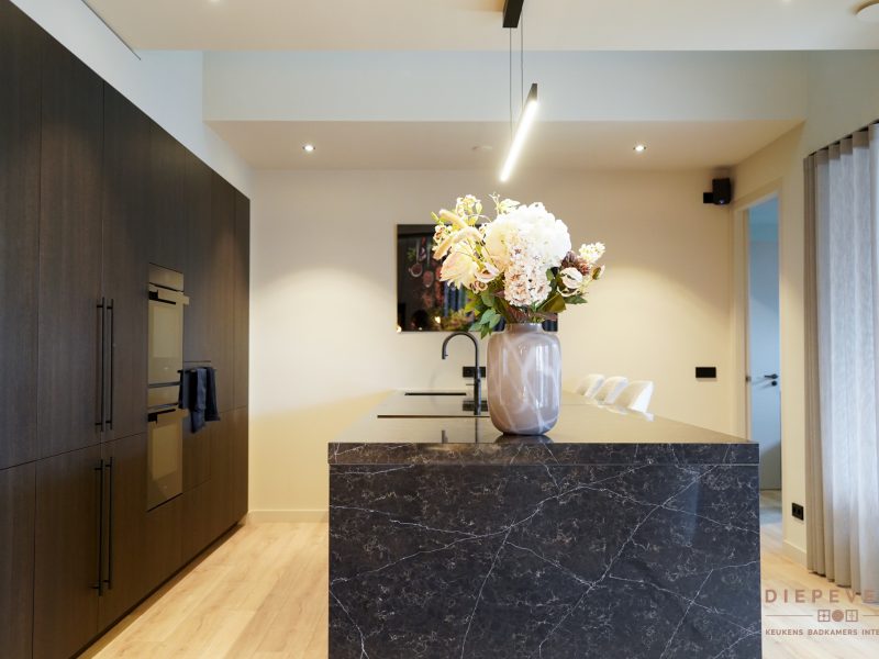 Chique keuken, Brakel