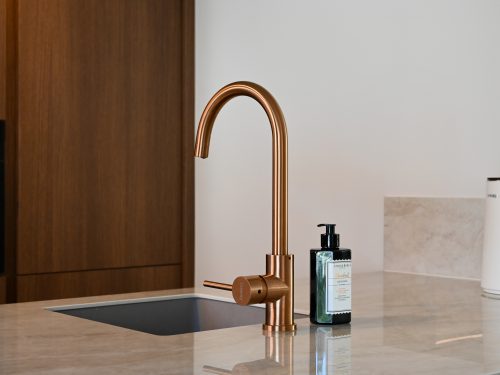 Koperen keukenmengkraan
