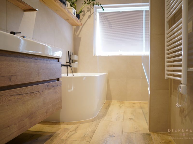 Tijdloze badkamer, Sleeuwijk