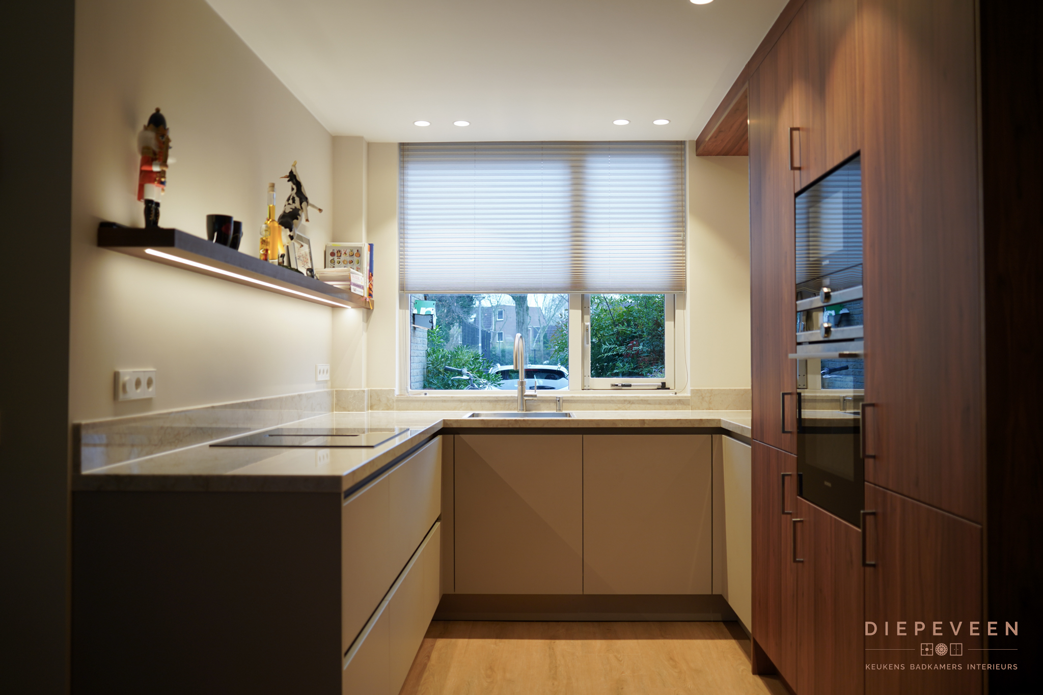 || Warme U-keuken, Rotterdam || || Warme U-keuken, Rotterdam ||