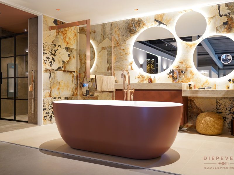 Unieke badkamer, showroom Giessen
