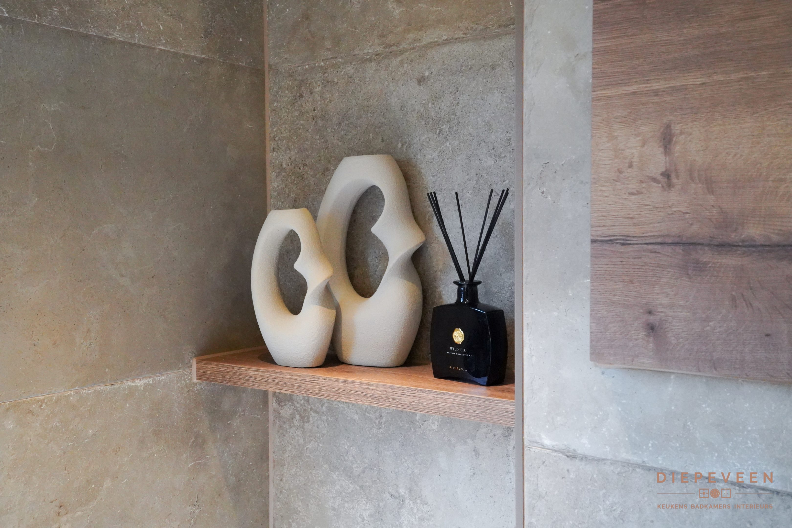 || Sfeervolle compacte badkamer, Werkendam || || Sfeervolle compacte badkamer, Werkendam ||