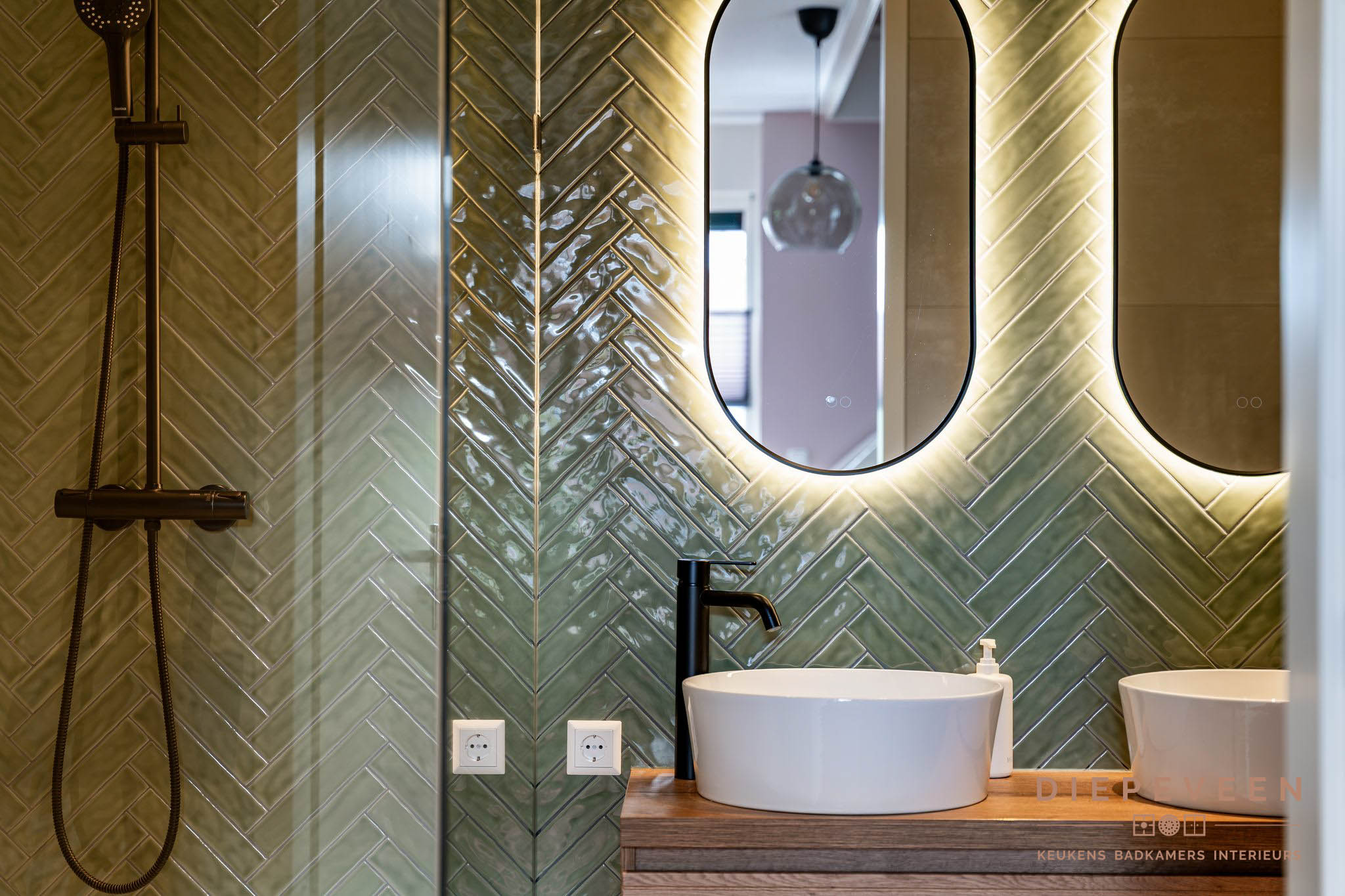 || Stijlvolle badkamer, Werkendam || || Stijlvolle badkamer, Werkendam ||