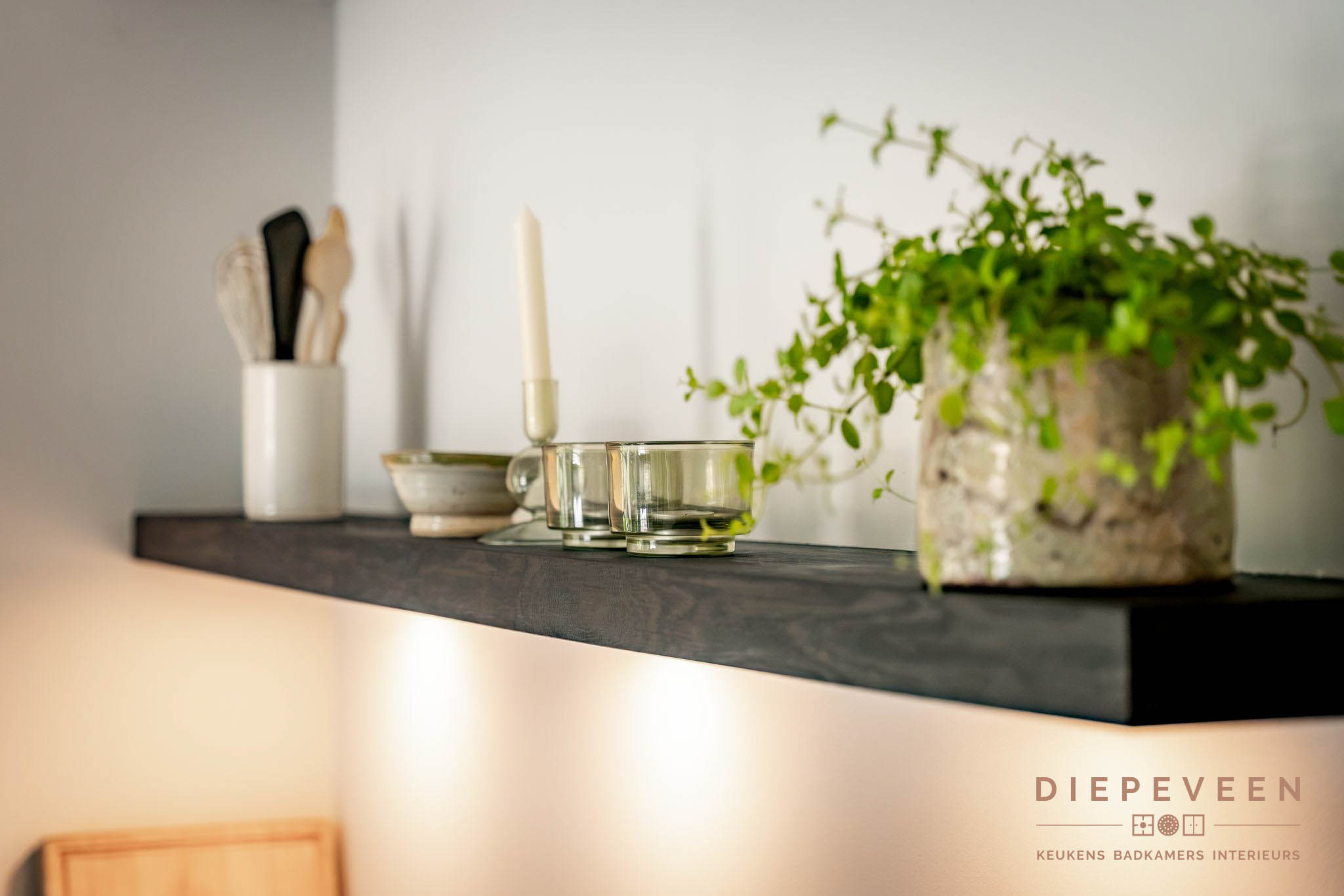 || Landelijke keuken, Nieuwendijk || || Landelijke keuken, Nieuwendijk ||