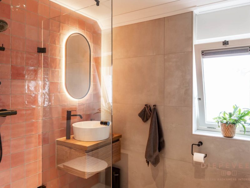 Compact en stijlvolle badkamer, Werkendam